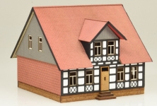 Die Modellbahnwerkstatt 1900 - H0 - Harzer Fachwerkhaus, freistehend, einstöckig